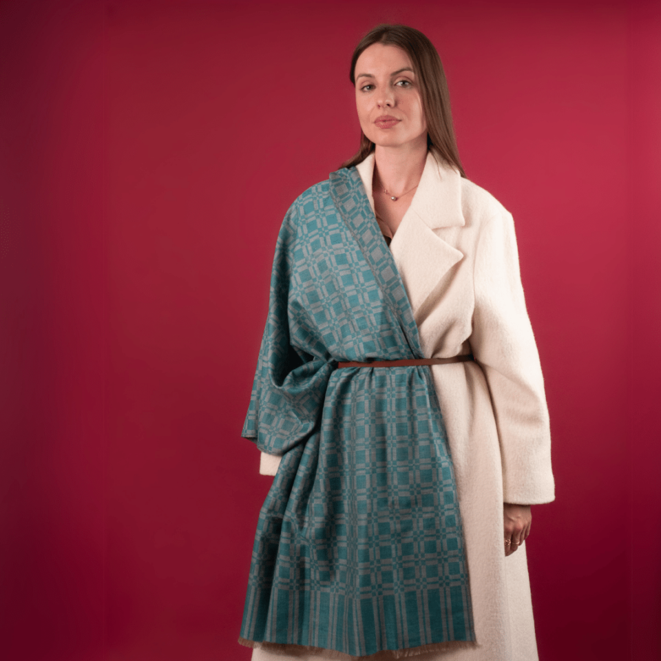 Premium Stoles for Women